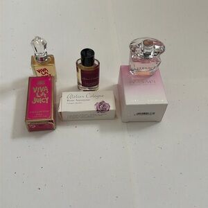You will get 3 mini fragrances